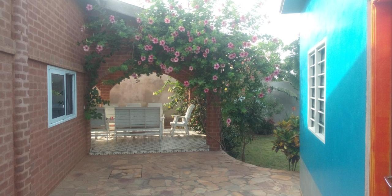 Maison Charlotte Forever Chambre D'Hotes Chez Un Couple Belgo Togolais Lomé Kültér fotó