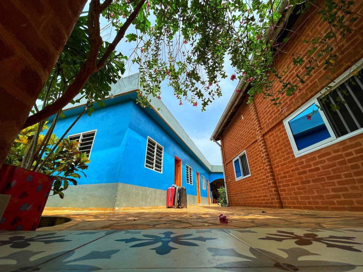 Maison Charlotte Forever Chambre D'Hotes Chez Un Couple Belgo Togolais Lomé Kültér fotó
